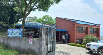 त्रिविको छात्रावास भवन : कतै क्याम्पस, कतै अस्पताल