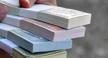 नेपाली रुपैयाँ इतिहासकै कमजोर
